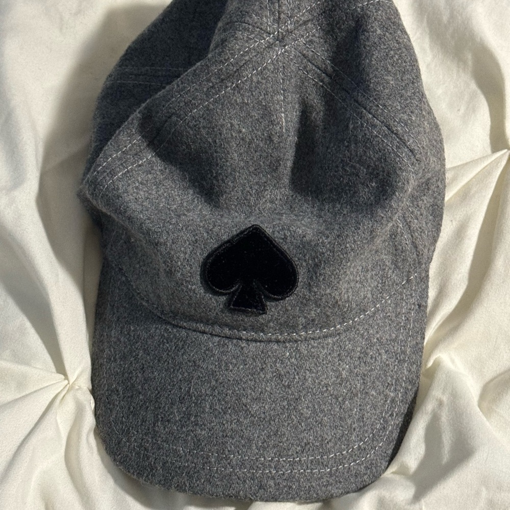 Kate spade grey and black hat